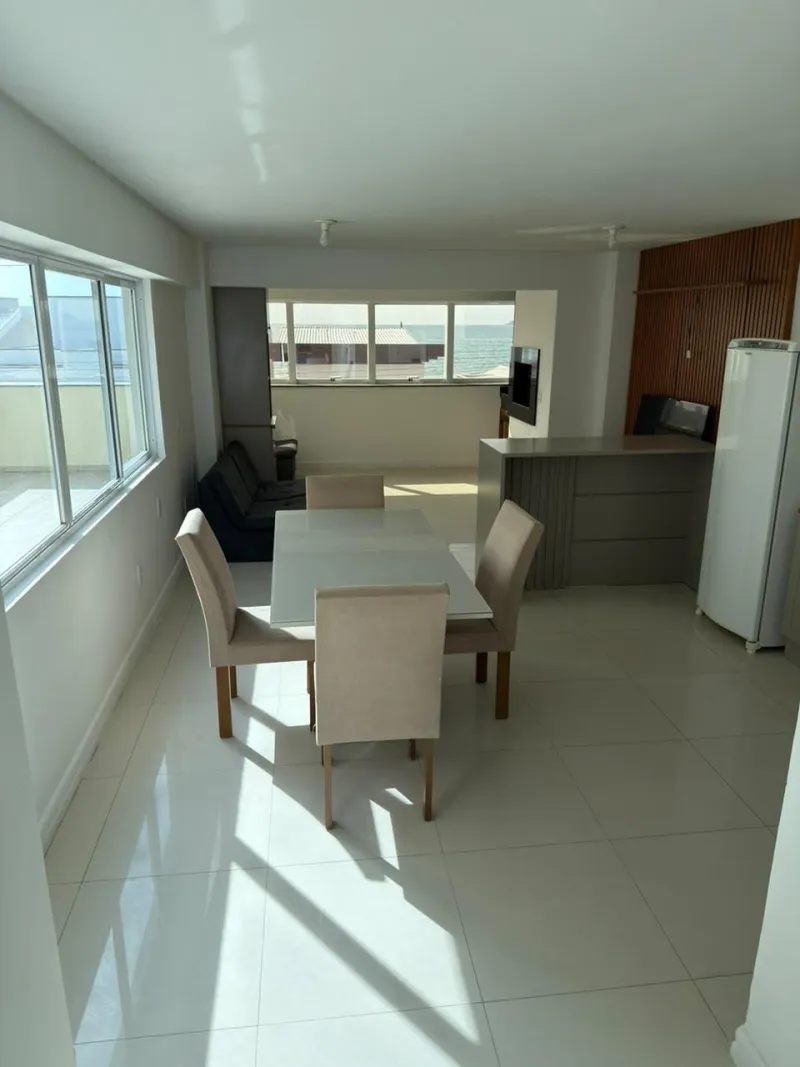 Apartamento em Perequê  -  Porto Belo