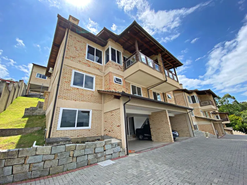CASA EM CONDOMÍNIO RESIDENCIAL